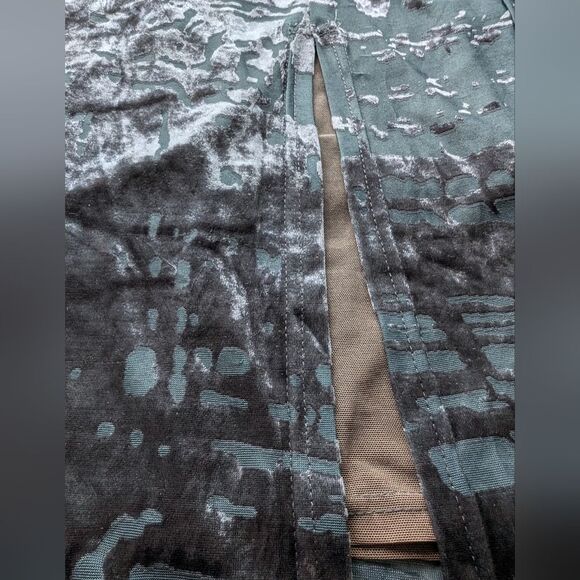Grey Black Burnout Velvet Party Skirt Size S - Picture 12 of 12